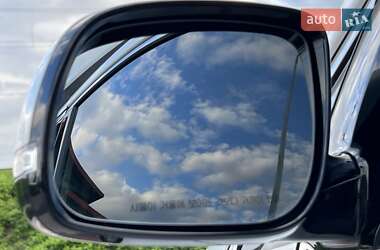 Мінівен Kia Carnival 2017 в 