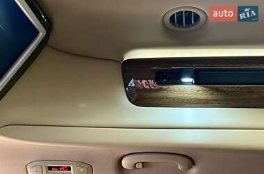 Мінівен Kia Carnival 2017 в 