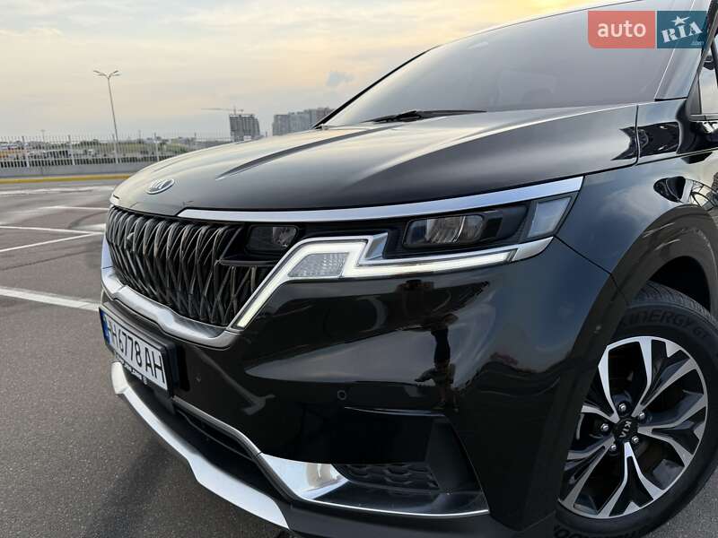 Минивэн Kia Carnival 2020 в Одессе