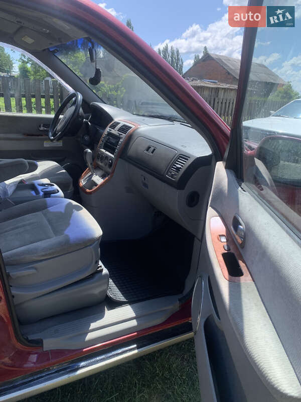 Мінівен Kia Carnival 2004 в Ковелі