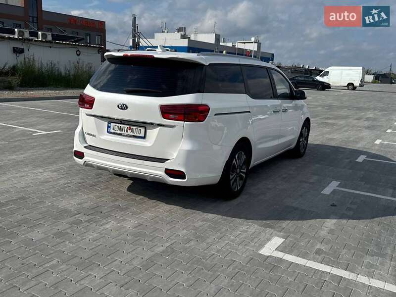 Минивэн Kia Carnival 2019 в Киеве фото 8 Минивэн Kia Carnival 2019 в Киеве
