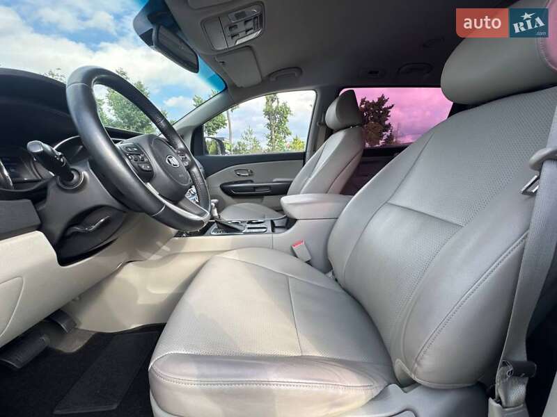 Минивэн Kia Carnival 2019 в Киеве фото 20 Минивэн Kia Carnival 2019 в Киеве