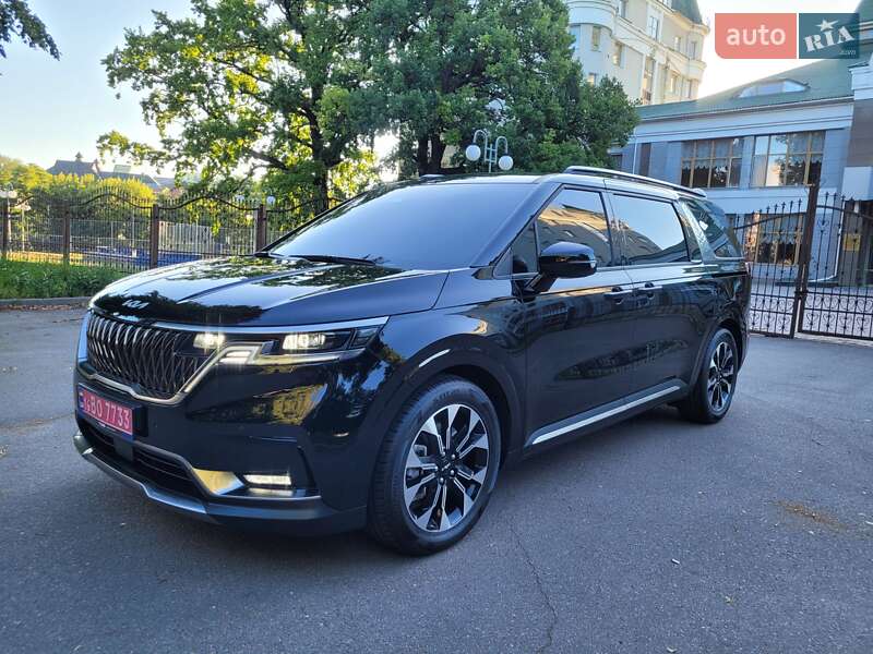 Мінівен Kia Carnival 2023 в Полтаві
