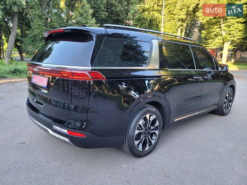 Мінівен Kia Carnival 2023 в Полтаві