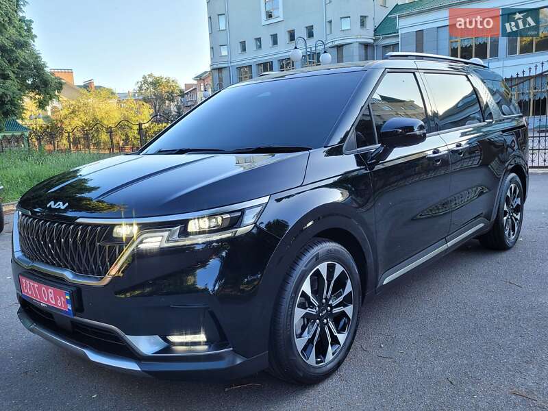 Мінівен Kia Carnival 2023 в Полтаві