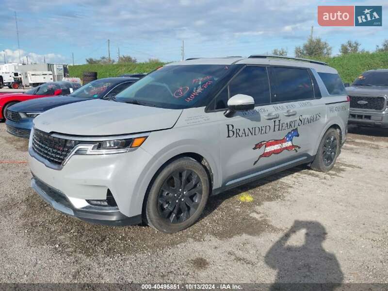 Мінівен Kia Carnival 2021 в Рівному