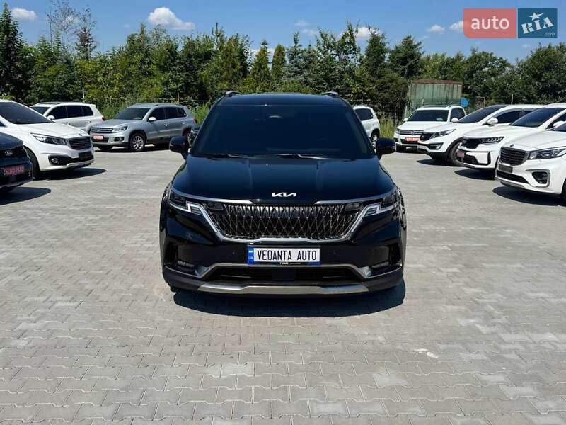 Минивэн Kia Carnival 2023 в Киеве