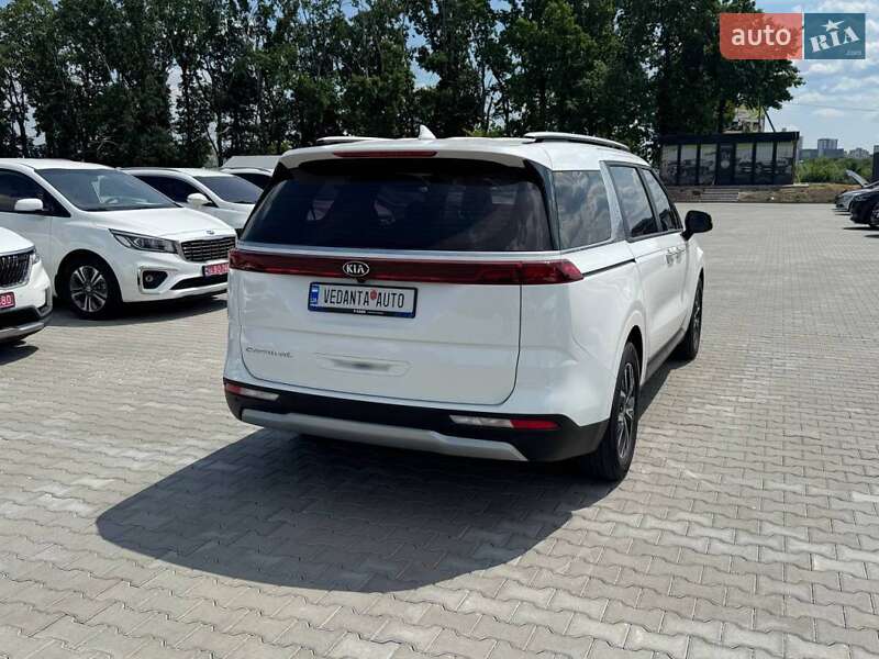 Мінівен Kia Carnival 2021 в Києві