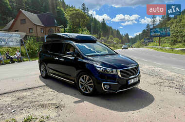 Минивэн Kia Carnival 2016 в Козове