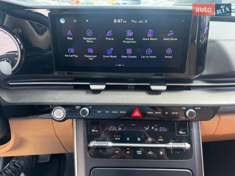 Мінівен Kia Carnival 2021 в Києві