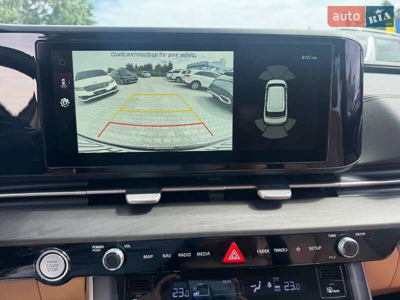 Мінівен Kia Carnival 2021 в Києві