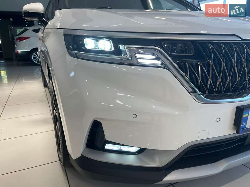 Мінівен Kia Carnival 2021 в Одесі