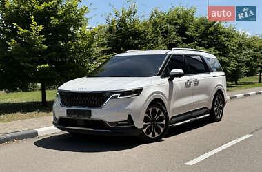 Мінівен Kia Carnival 2022 в Києві