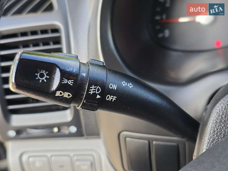 Минивэн Kia Carnival 2008 в Хмельницком