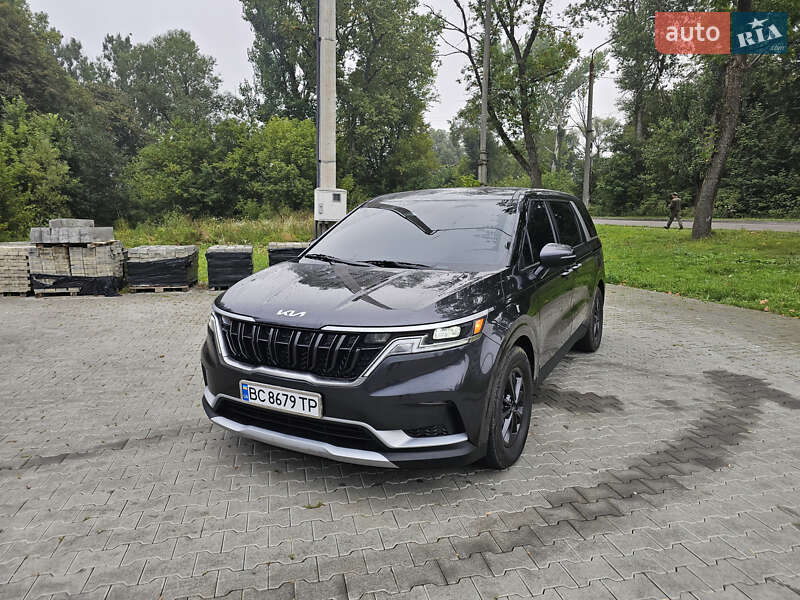 Мінівен Kia Carnival 2023 в Трускавці