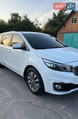 Мінівен Kia Carnival 2017 в Калинівці
