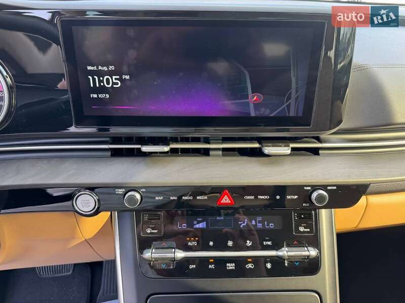 Мінівен Kia Carnival 2021 в Києві фото 18 Мінівен Kia Carnival 2021 в Києві