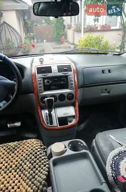 Минивэн Kia Carnival 2003 в  фото 6 Минивэн Kia Carnival 2003 в