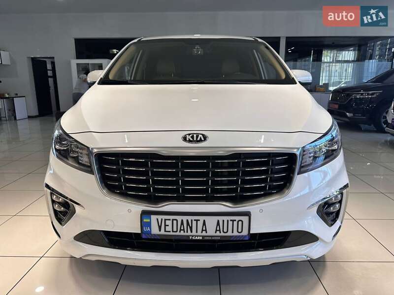 Мінівен Kia Carnival 2020 в Одесі