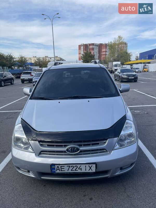 Минивэн Kia Carnival 2008 в Днепре фото Минивэн Kia Carnival 2008 в Днепре