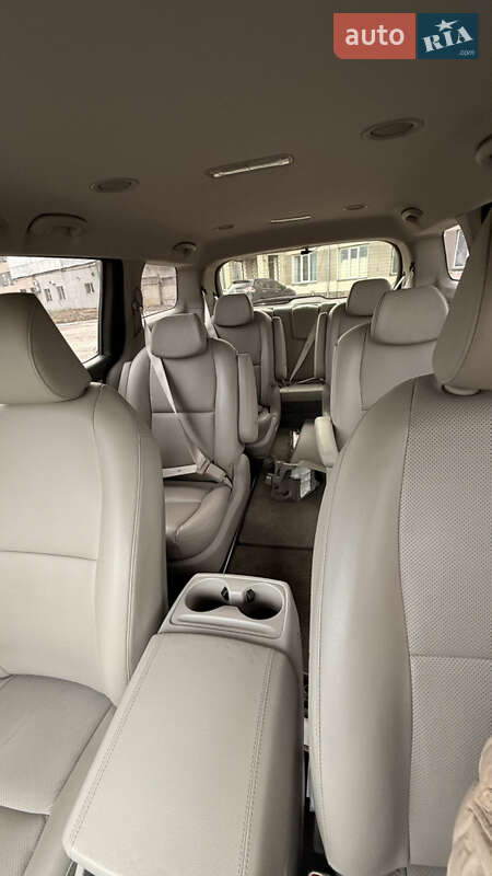 Мінівен Kia Carnival 2017 в Білгороді-Дністровському фото 21 Мінівен Kia Carnival 2017 в Білгороді-Дністровському
