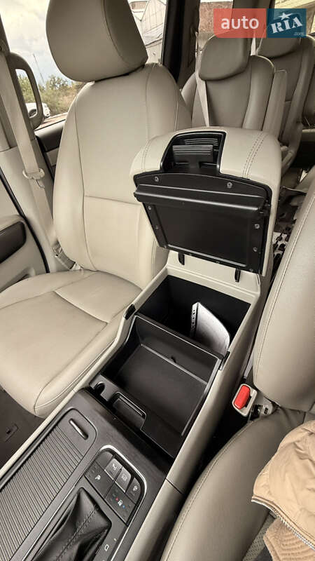 Мінівен Kia Carnival 2017 в Білгороді-Дністровському фото 23 Мінівен Kia Carnival 2017 в Білгороді-Дністровському