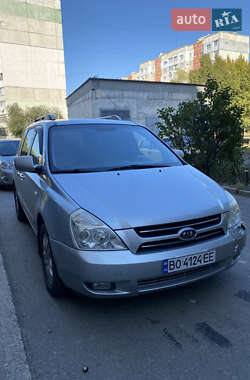 Мінівен Kia Carnival 2006 в Полтаві