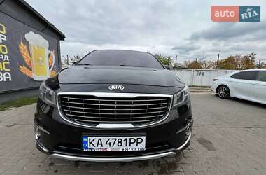 Мінівен Kia Carnival 2014 в 
