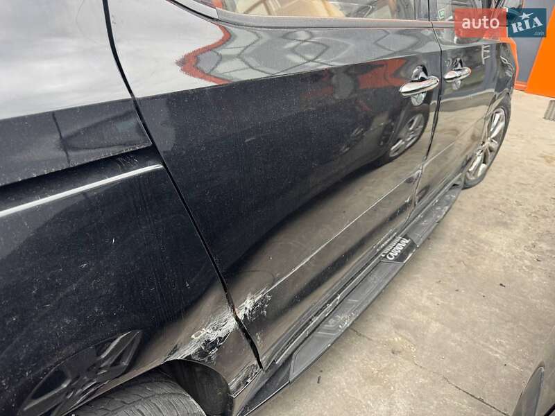 Минивэн Kia Carnival 2019 в Львове