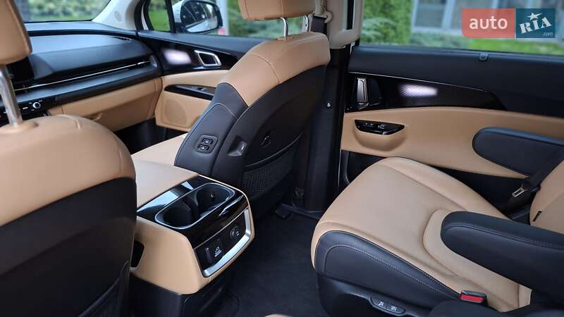 Минивэн Kia Carnival 2021 в Киеве фото 33 Минивэн Kia Carnival 2021 в Киеве