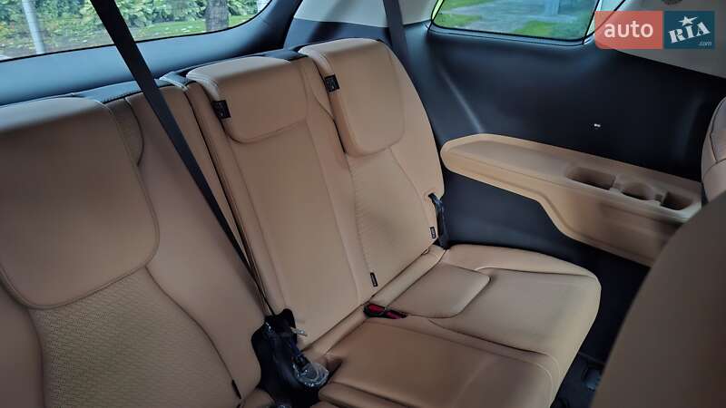 Минивэн Kia Carnival 2021 в Киеве фото 65 Минивэн Kia Carnival 2021 в Киеве