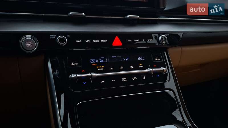 Минивэн Kia Carnival 2021 в Киеве фото 151 Минивэн Kia Carnival 2021 в Киеве