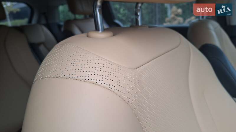 Минивэн Kia Carnival 2021 в Киеве фото 165 Минивэн Kia Carnival 2021 в Киеве