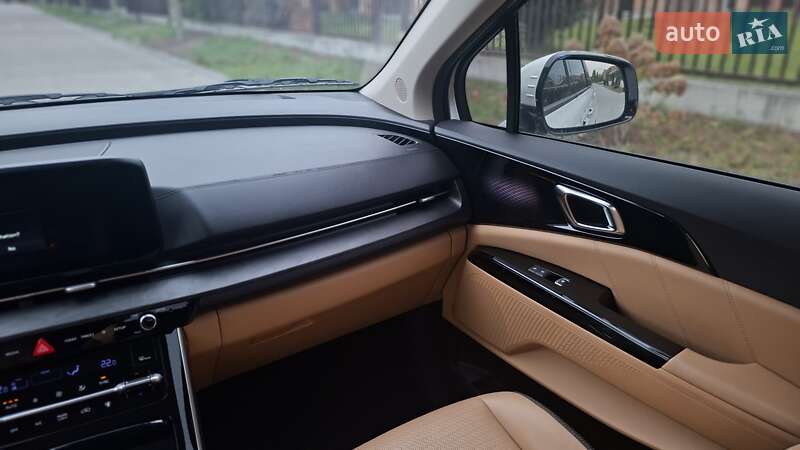 Минивэн Kia Carnival 2021 в Киеве фото 173 Минивэн Kia Carnival 2021 в Киеве