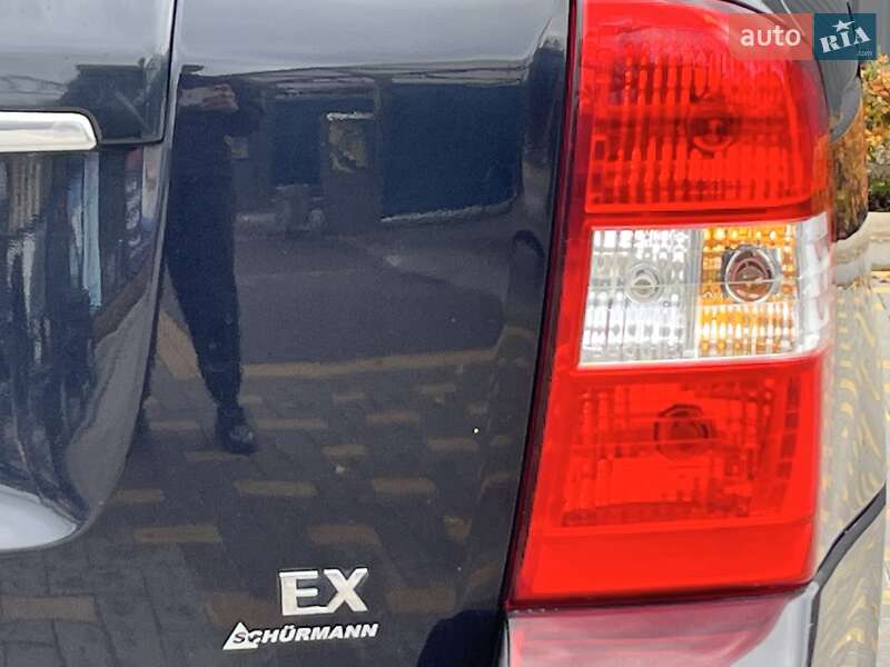 Мінівен Kia Carnival 2006 в Вінниці фото 11 Мінівен Kia Carnival 2006 в Вінниці