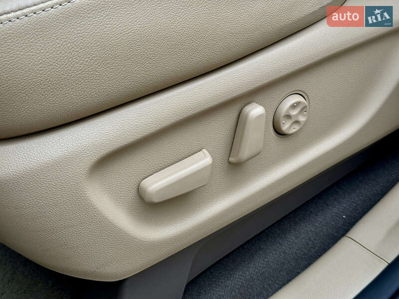 Минивэн Kia Carnival 2017 в Виннице фото 21 Минивэн Kia Carnival 2017 в Виннице