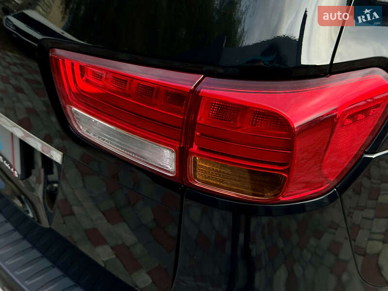 Минивэн Kia Carnival 2017 в Виннице фото 44 Минивэн Kia Carnival 2017 в Виннице