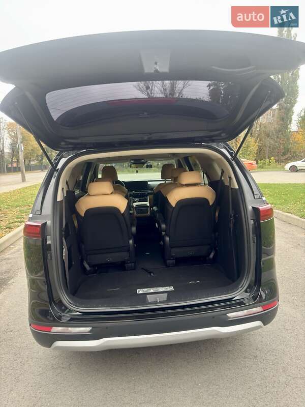 Минивэн Kia Carnival 2021 в Житомире фото 10 Минивэн Kia Carnival 2021 в Житомире