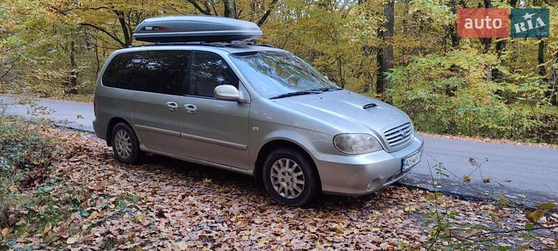 Минивэн Kia Carnival 2002 в Ужгороде фото Минивэн Kia Carnival 2002 в Ужгороде