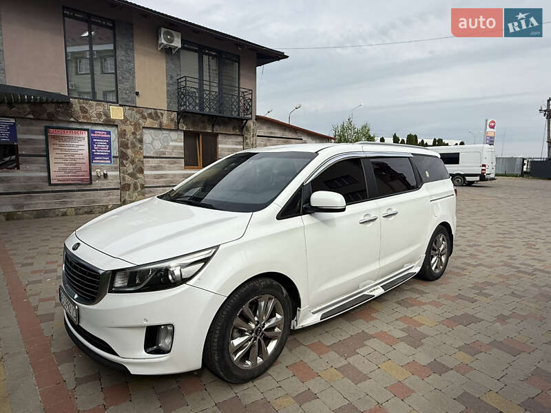 Минивэн Kia Carnival 2015 в Чопе фото 6 Минивэн Kia Carnival 2015 в Чопе