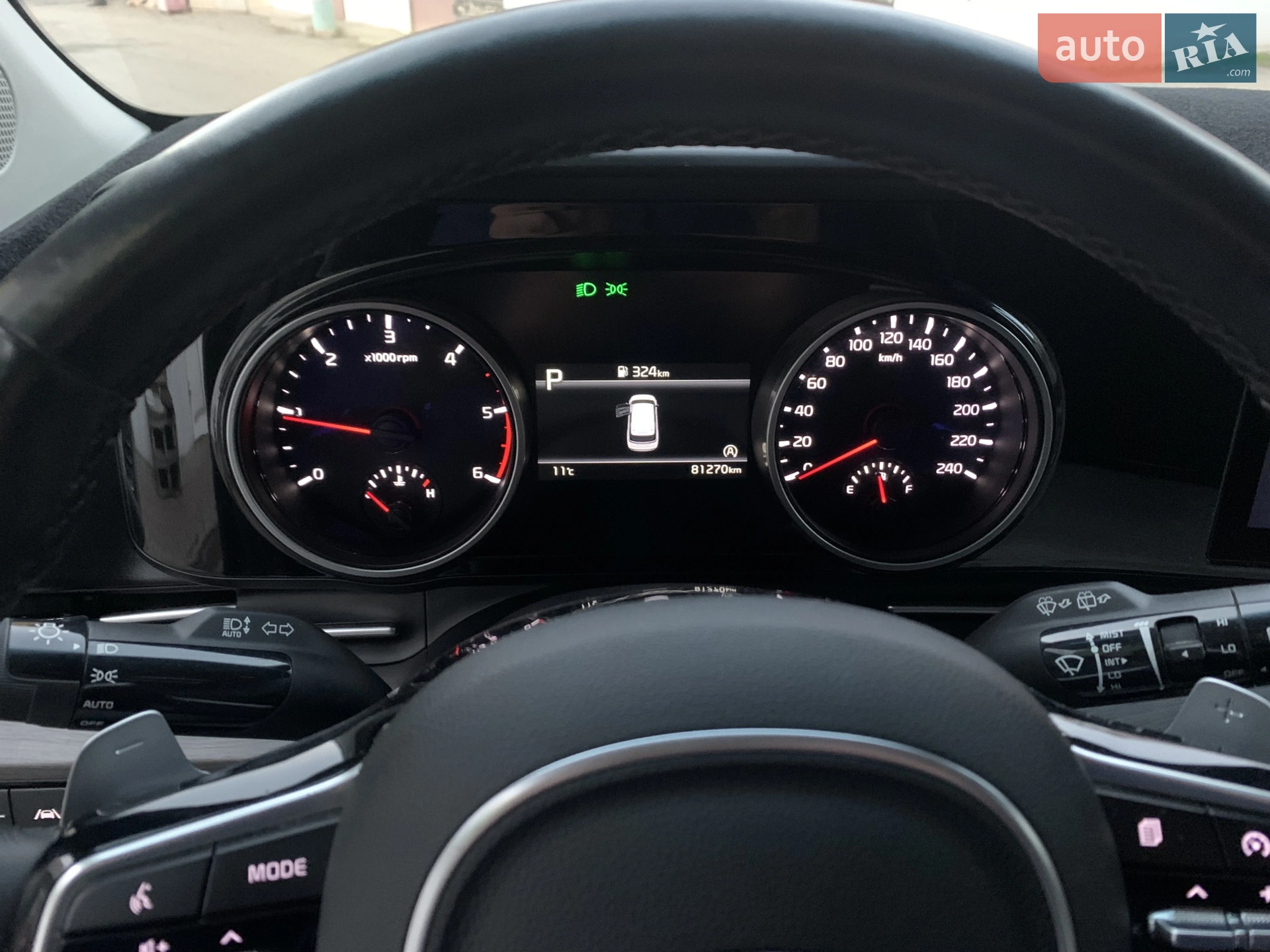 2020 Kia Carnival - мініатюра 10