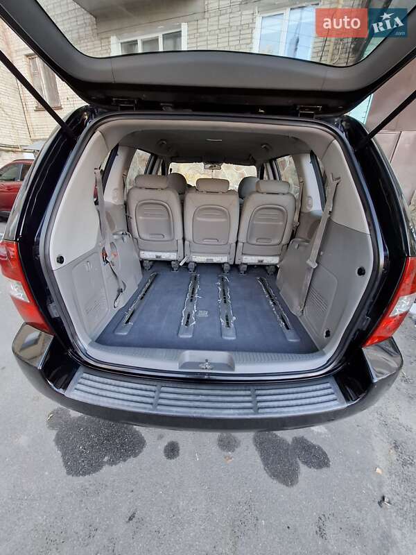 Минивэн Kia Carnival 2009 в Виннице фото 55 Минивэн Kia Carnival 2009 в Виннице