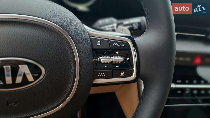 Минивэн Kia Carnival 2021 в Киеве фото 208 Минивэн Kia Carnival 2021 в Киеве