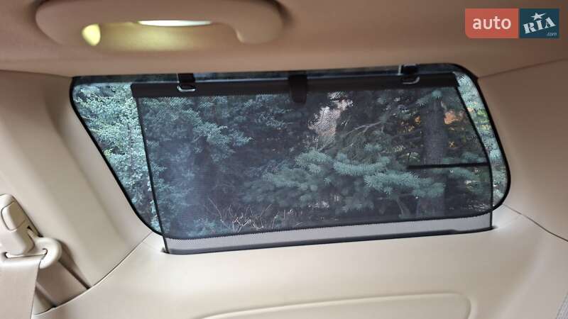 Минивэн Kia Carnival 2019 в Киеве