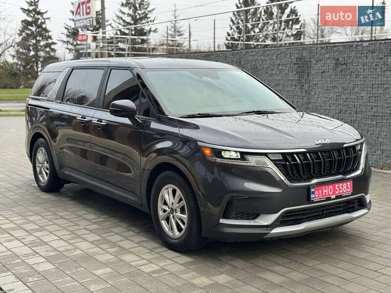 Минивэн Kia Carnival 2023 в Луцке