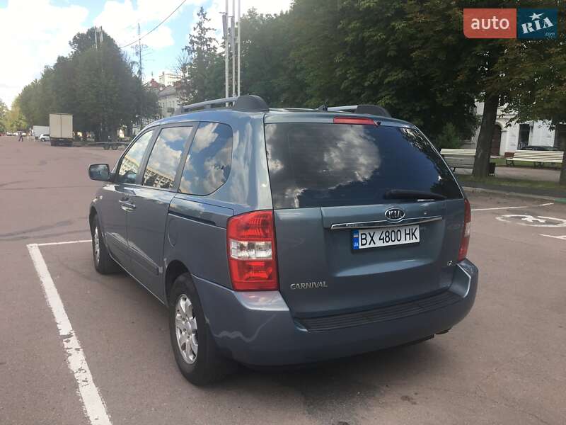 Минивэн Kia Carnival 2008 в Хмельницком фото 8 Минивэн Kia Carnival 2008 в Хмельницком