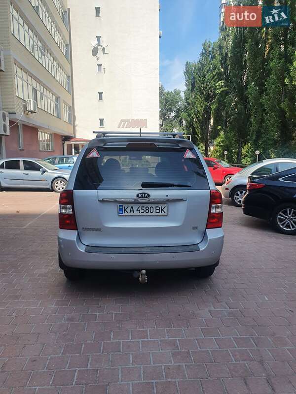 Минивэн Kia Carnival 2006 в Киеве фото 3 Минивэн Kia Carnival 2006 в Киеве