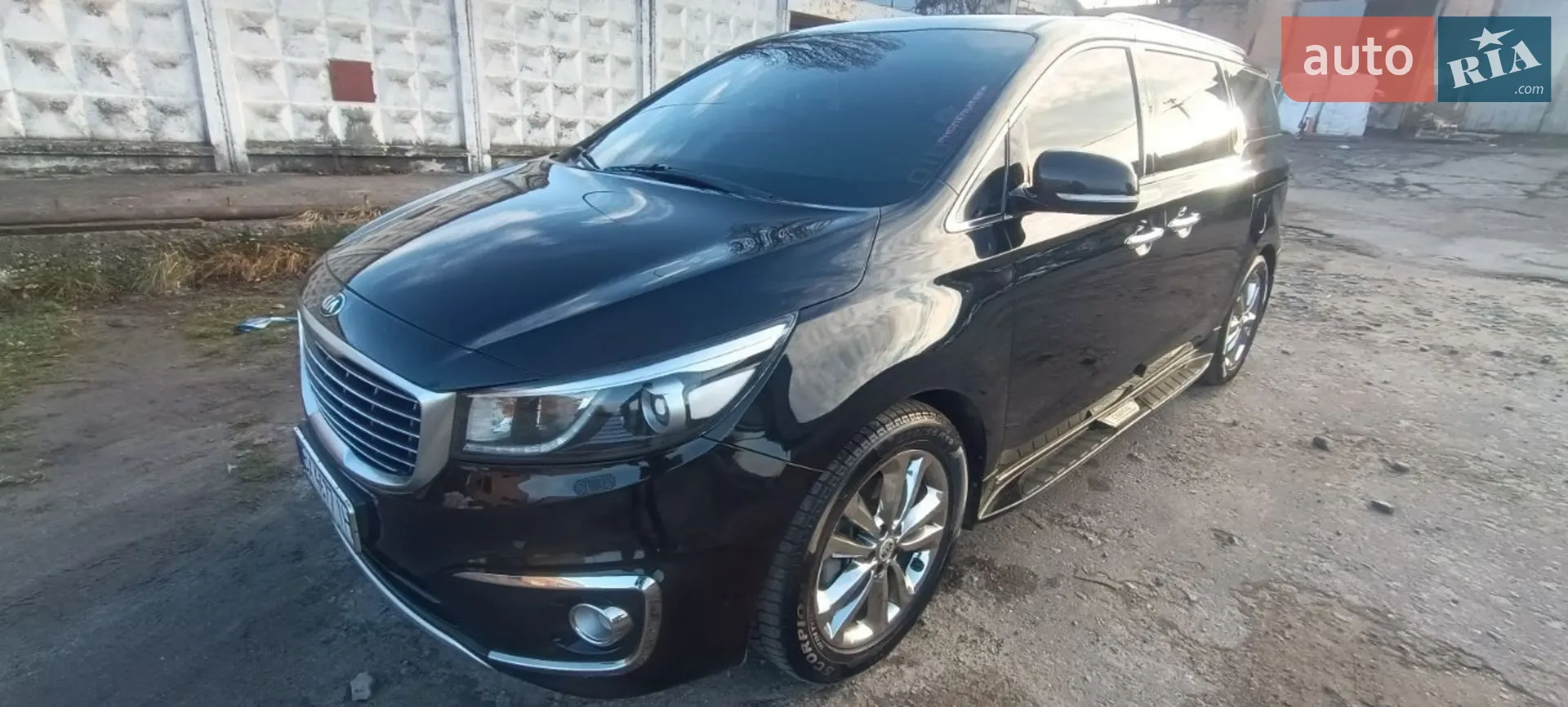 2017 Kia Carnival - мініатюра 10