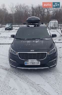 Минивэн Kia Carnival 2014 в Полтаве