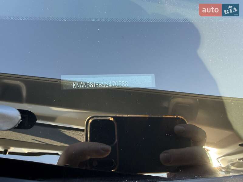 Минивэн Kia Carnival 2024 в Киеве фото 32 Минивэн Kia Carnival 2024 в Киеве